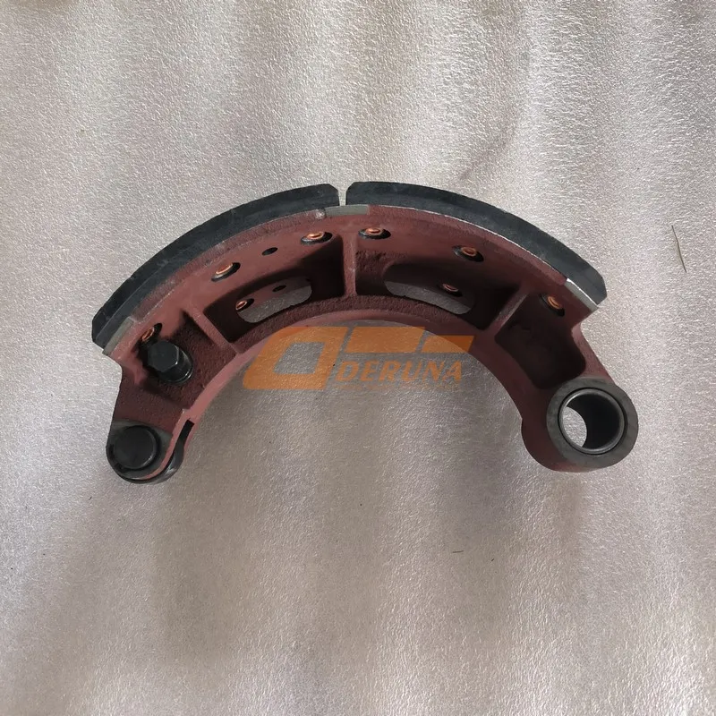 1105333501043 Front Brake Shoes