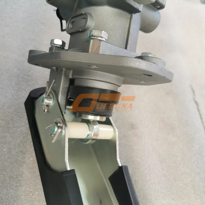 3514105-362 Llave maestra de freno con pedal