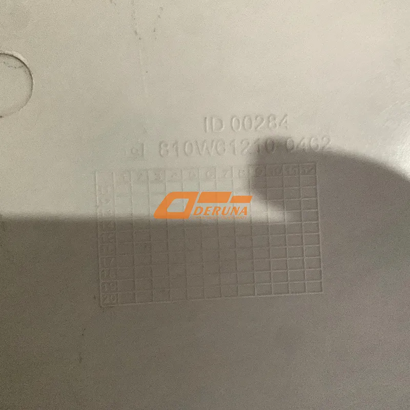 810W61210-0462 Rear Wing