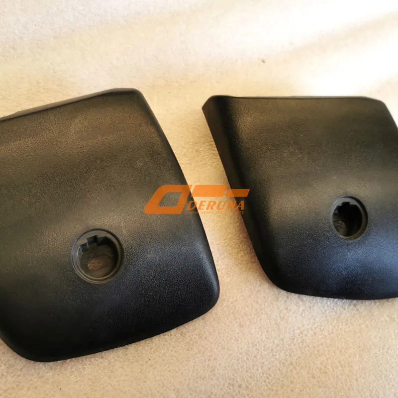 810W62410-0143 Left Door Hinge Cover
