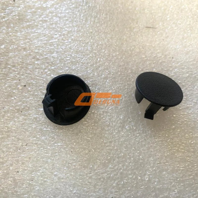 810W63731-0367 Plug
