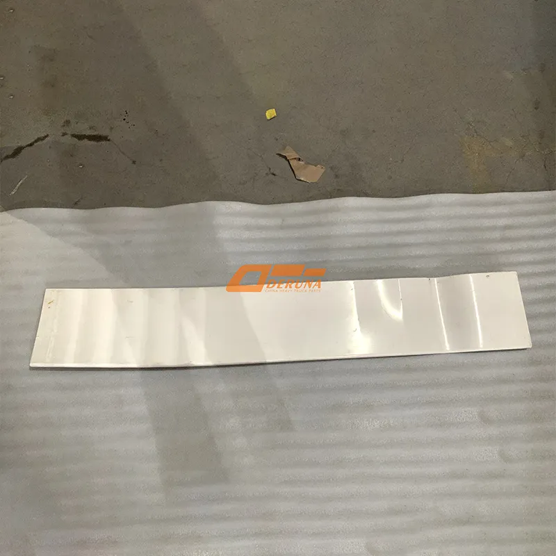 812-62910-6102 Conjunto deflector derecho