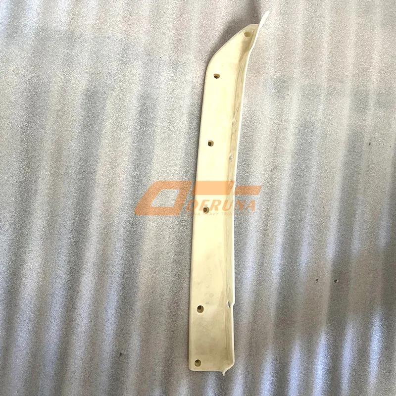 812W41610-0022TQS606 Right Bumper Trim Panel