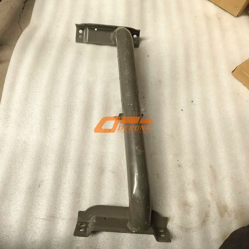 812W61540-5021 Step Body Bracket Left