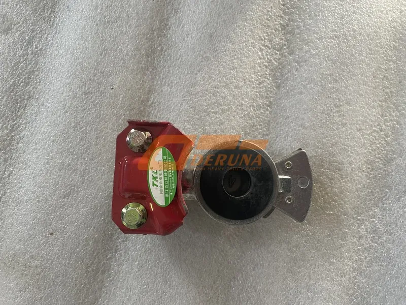 AZ9100369009 Shacman Yellow Trailer Driver