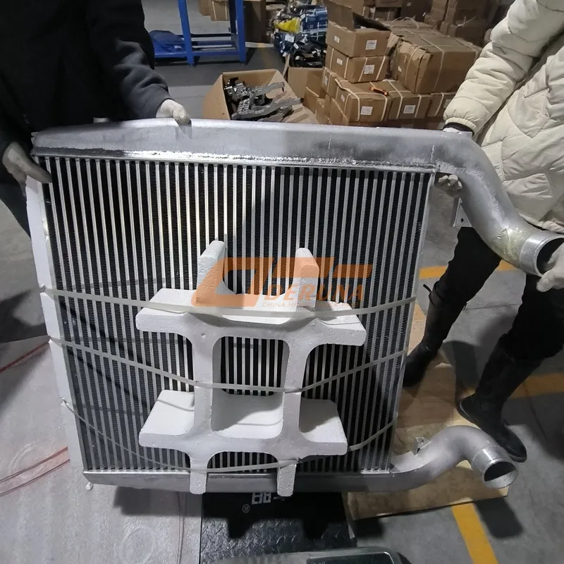 AZ962553000097 Intercooler For Sitrak C7H Max