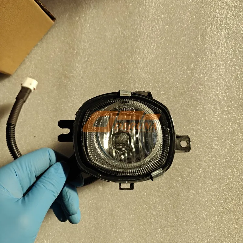 DZ93189723023 Fog lamp RH Shaanxi F3000