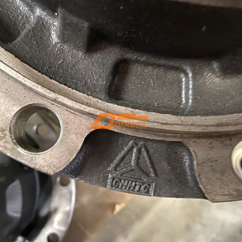 WG7117349251_Rear Wheel Hub