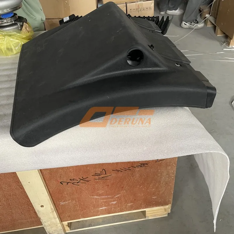 WG9925955223 6X4 Simple Integral Fender Assembly (Lightweight Fender)