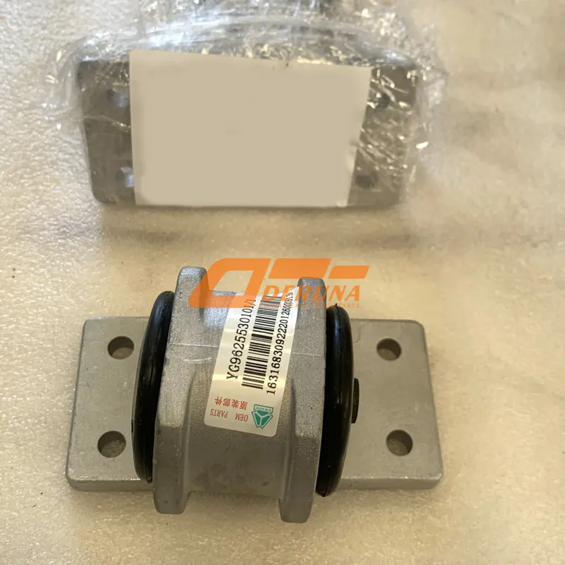 YG9625530101 Soporte izquierdo del radiador