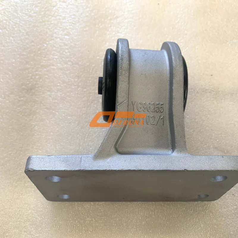 YG9625530102 Right Radiator Bracket